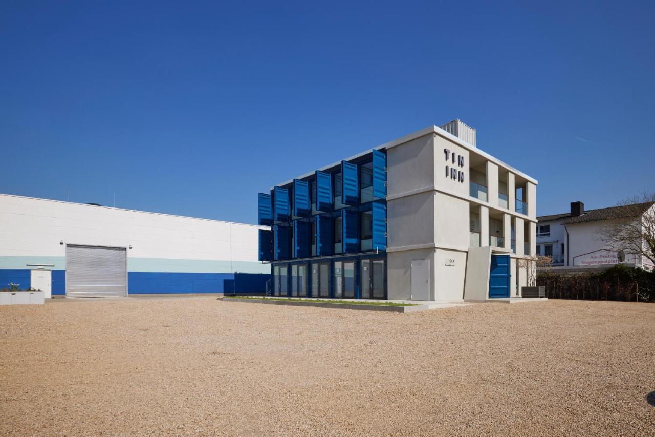 Tin Inn - Erkelenz - Das Hotel Aus Hochwertig Ausgebauten Ueberseecontainern Exterior foto